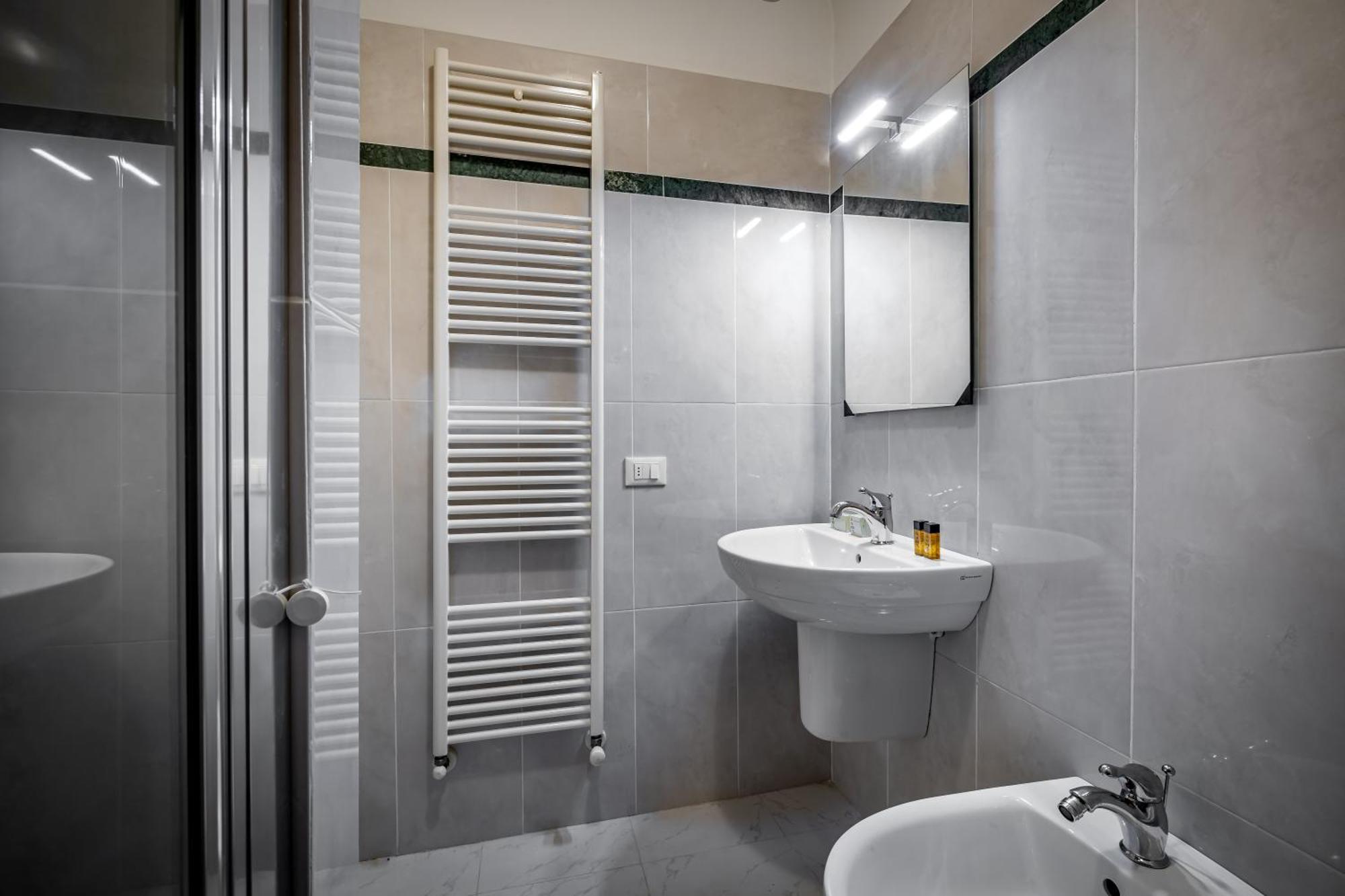 Yid Agnolo Three Bedroom Apartment In Florenz Exterior foto