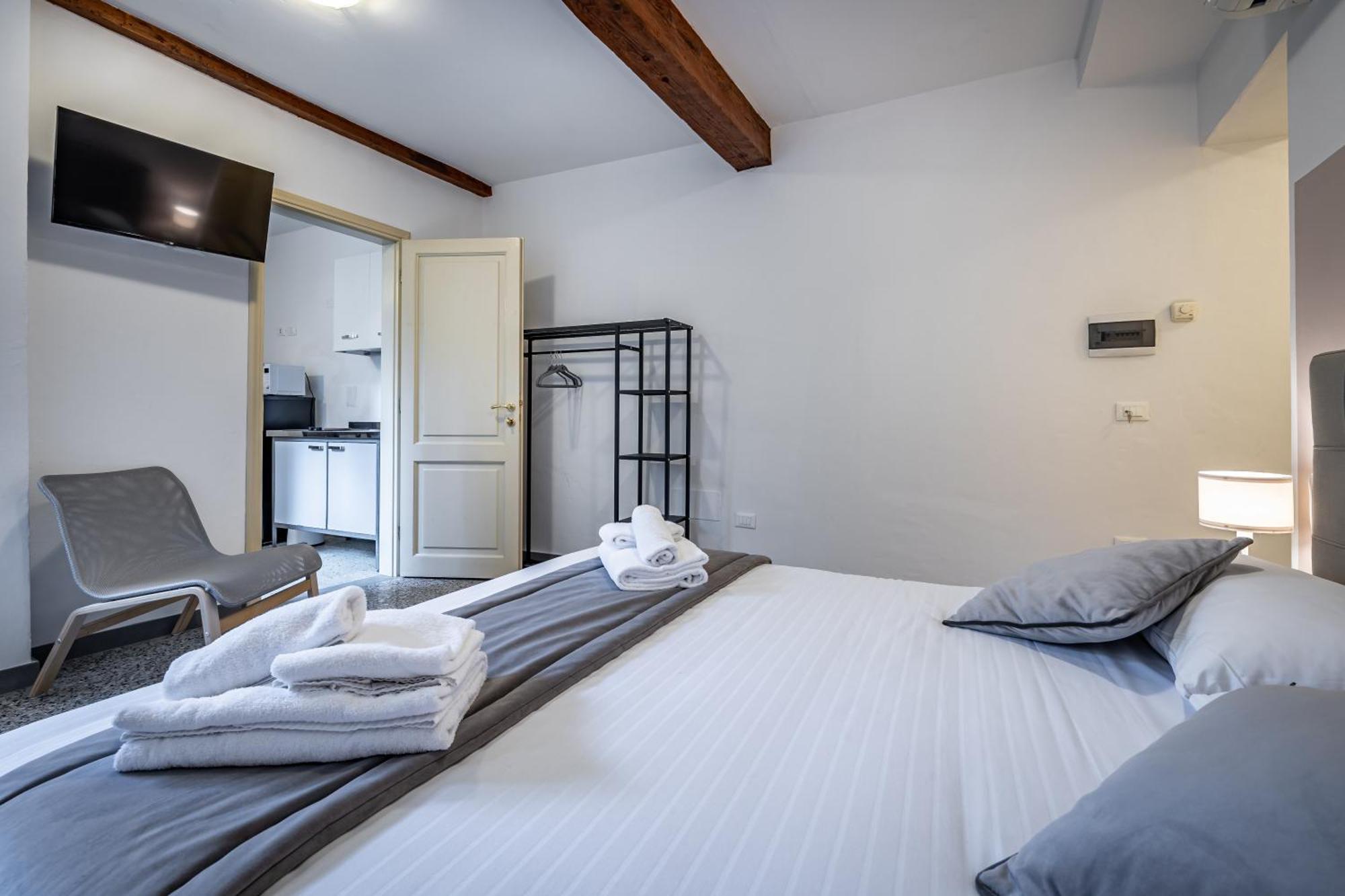 Yid Agnolo Three Bedroom Apartment In Florenz Exterior foto