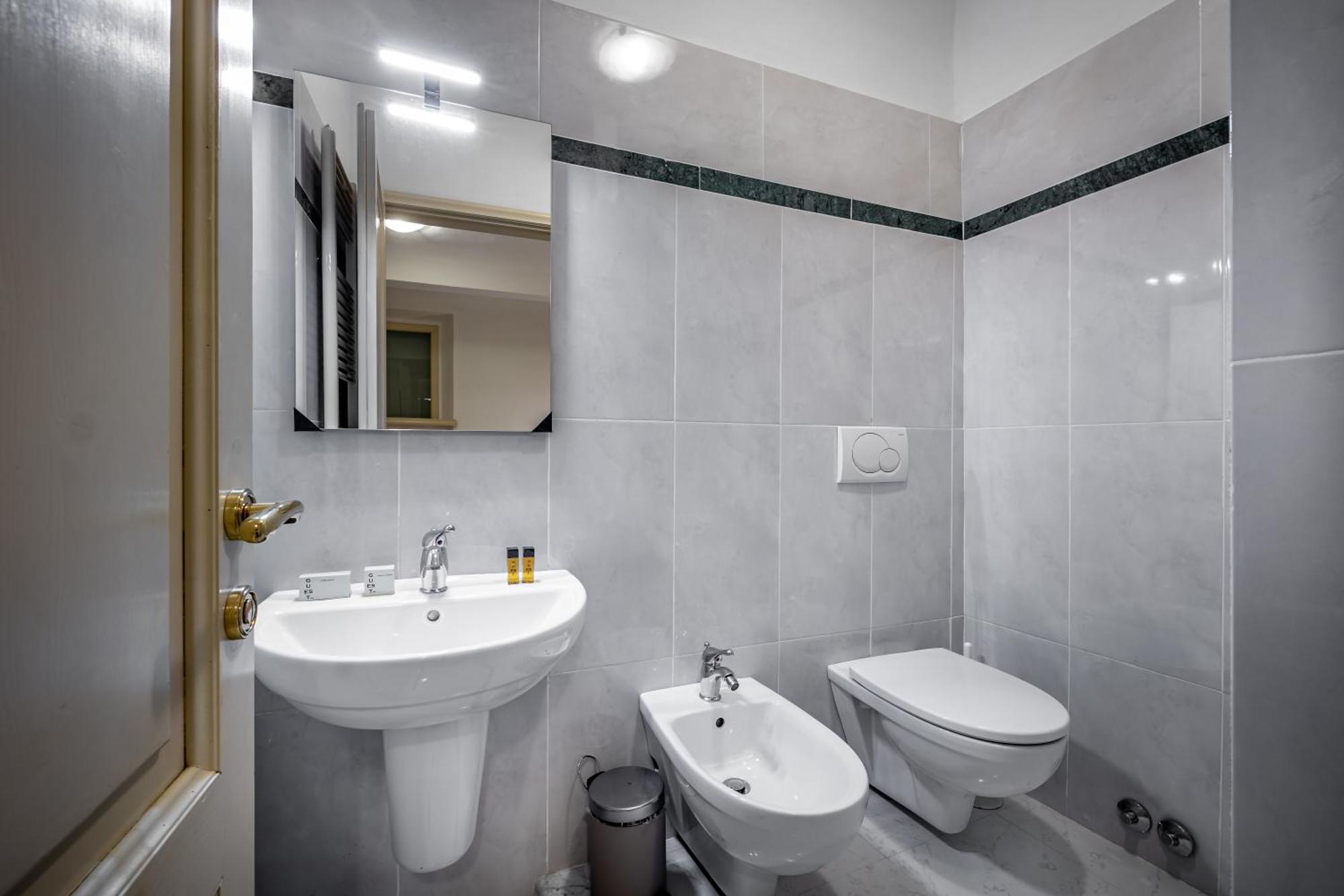 Yid Agnolo Three Bedroom Apartment In Florenz Exterior foto
